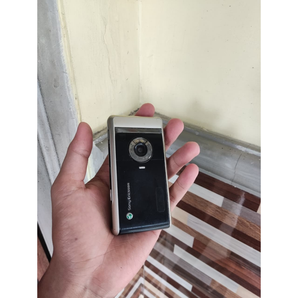 Handphone Sony Ericsson P1i Normal Jaya Kondisi Hidup