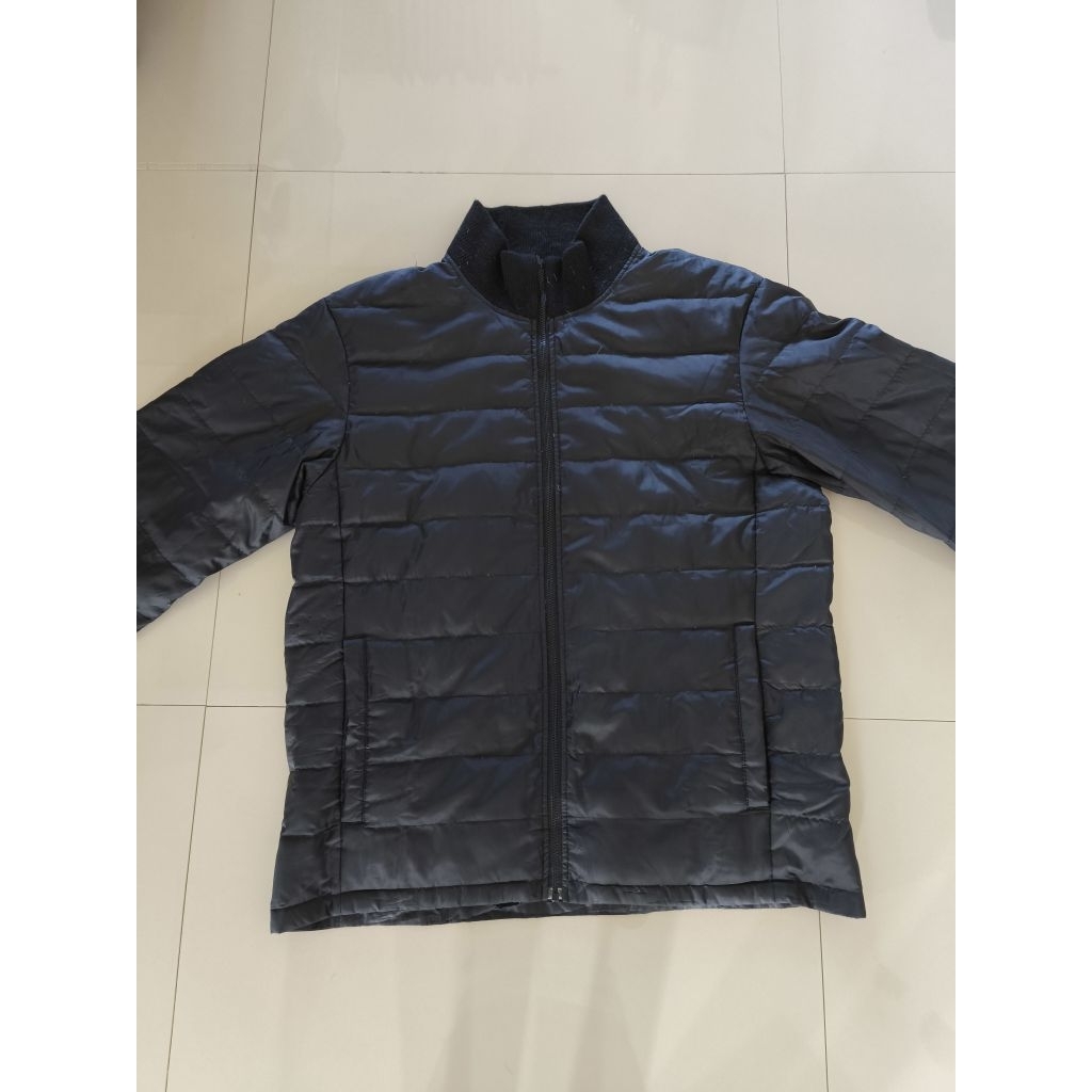 Jaket puffer uniqlo