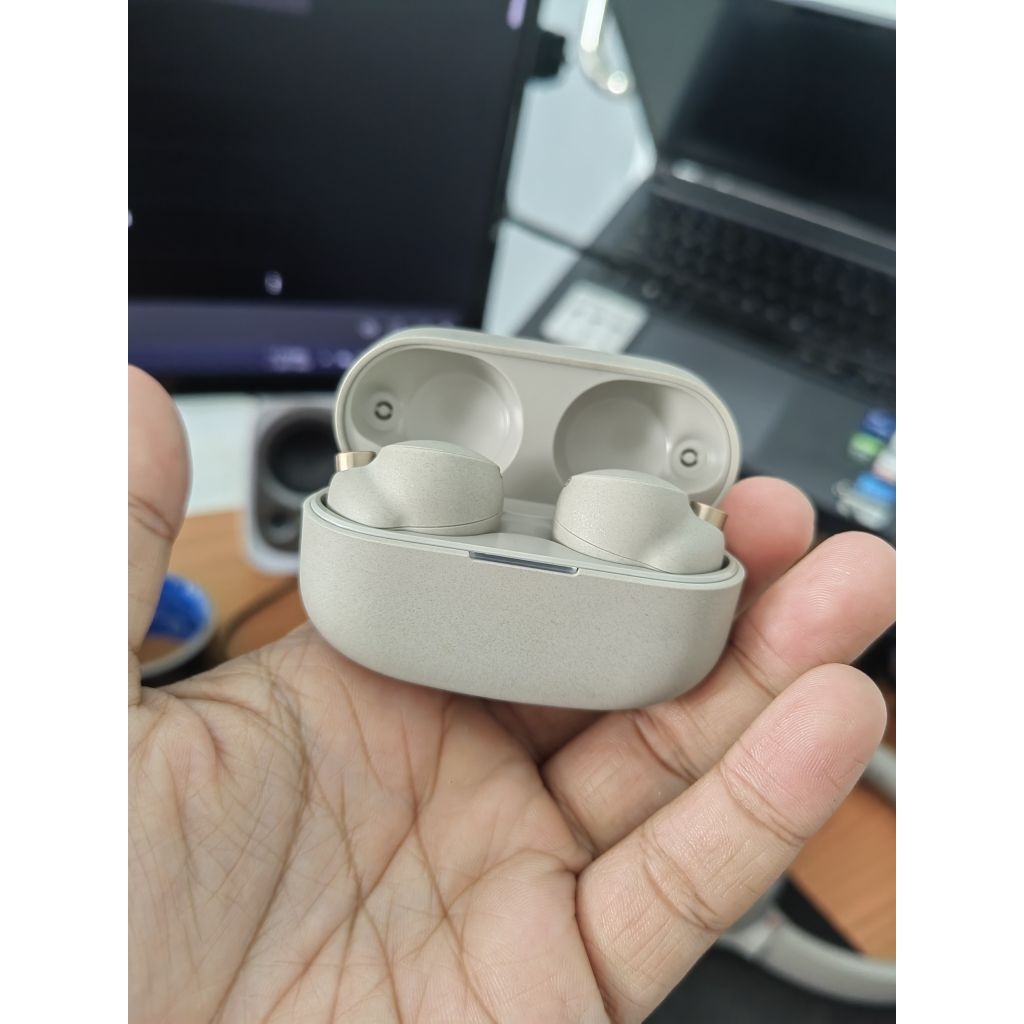 Sony wf-1000xm4 / WF 1000 xm4