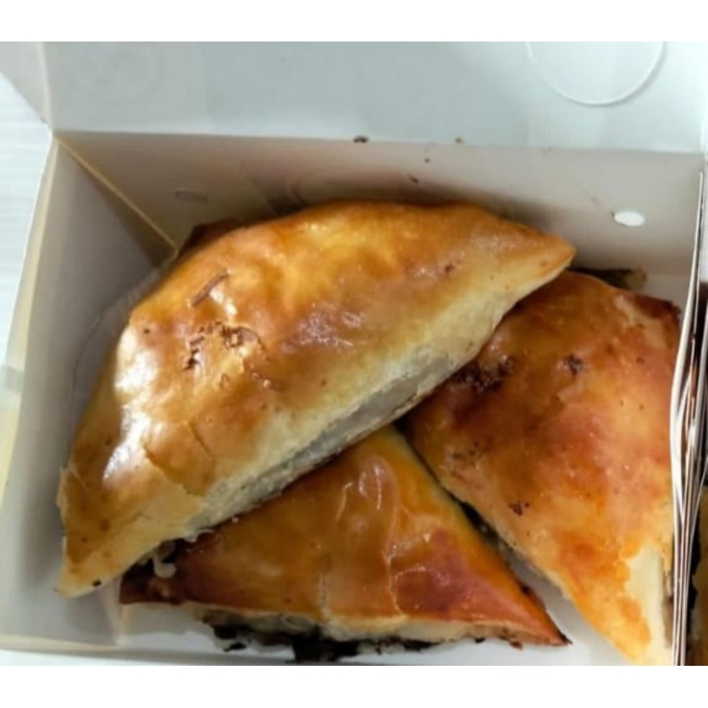 Bolen pisang isi 6 (box)