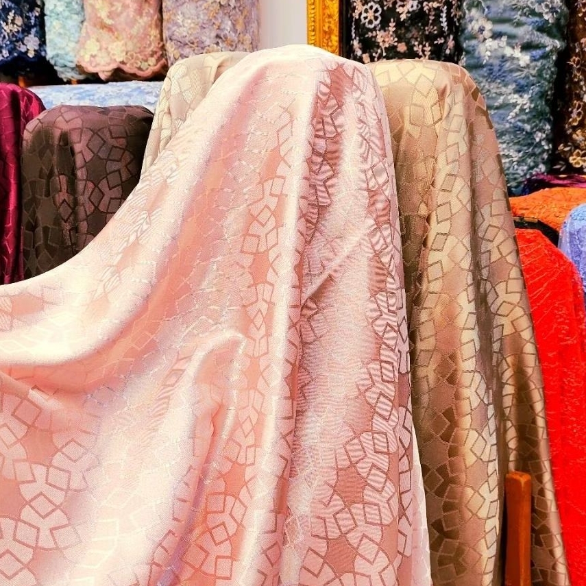 Kain Jaguard Satin Silky Motif Bahan Jacquard Satin Silky Armani Original Import Premium Quality