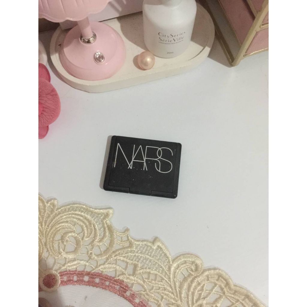 Preloved Nars blush (shade illicit)