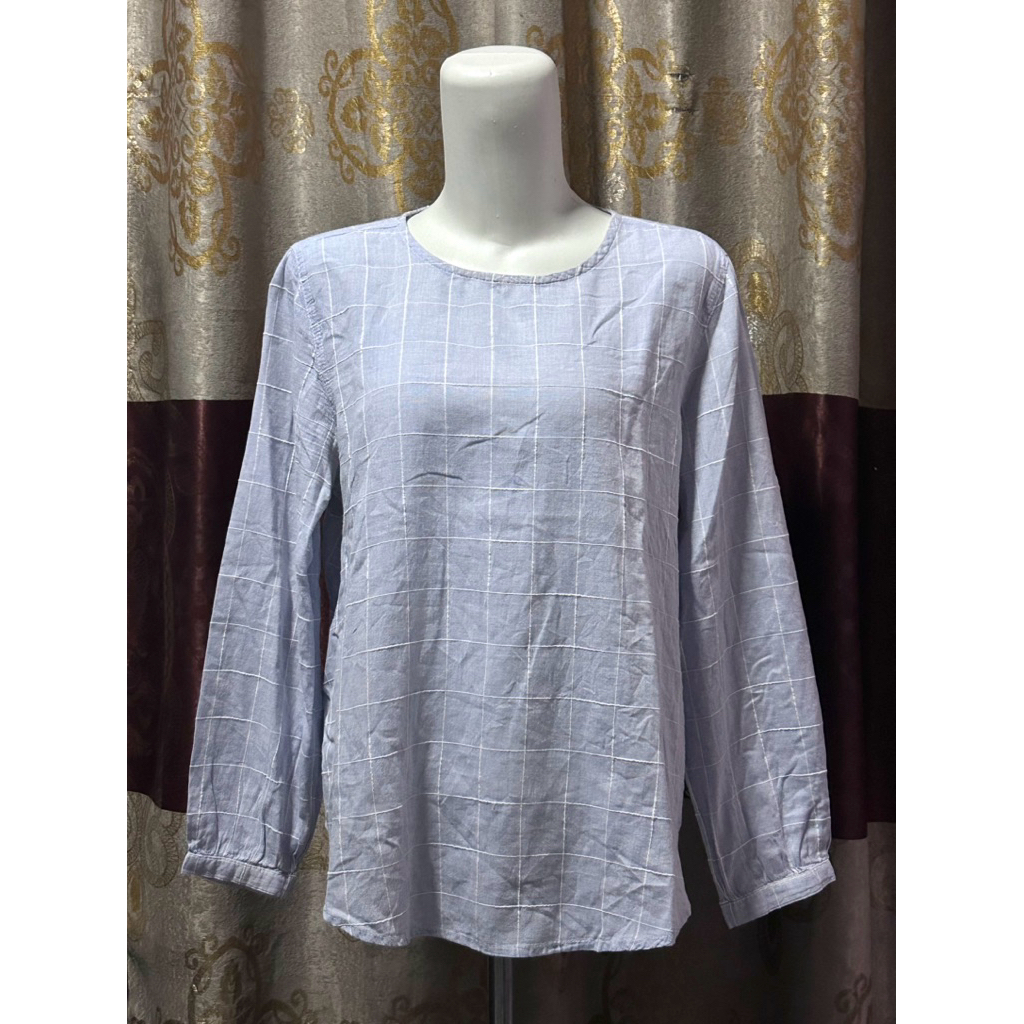 atasan baju blouse wanita warna soft lilac model longback motif kotak brand Geela stylsh kekinian