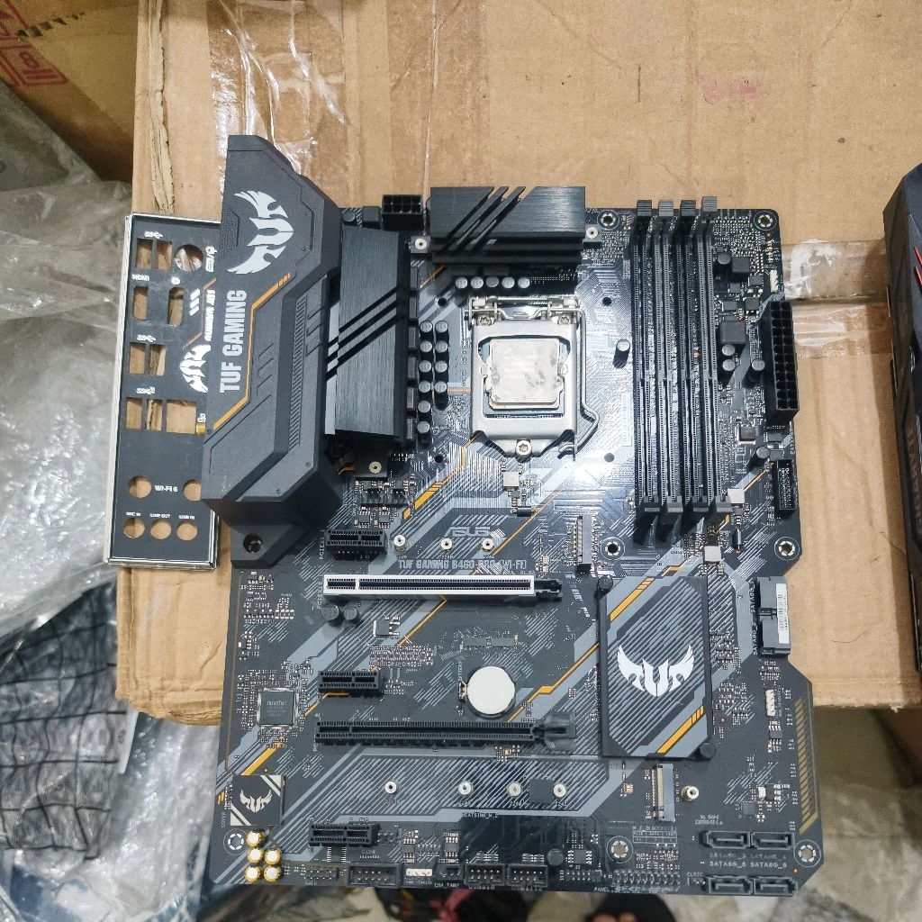 mainboard asus tuf gaming b460 pro wifi ddr4 + procsesor core i7 10700 gen10