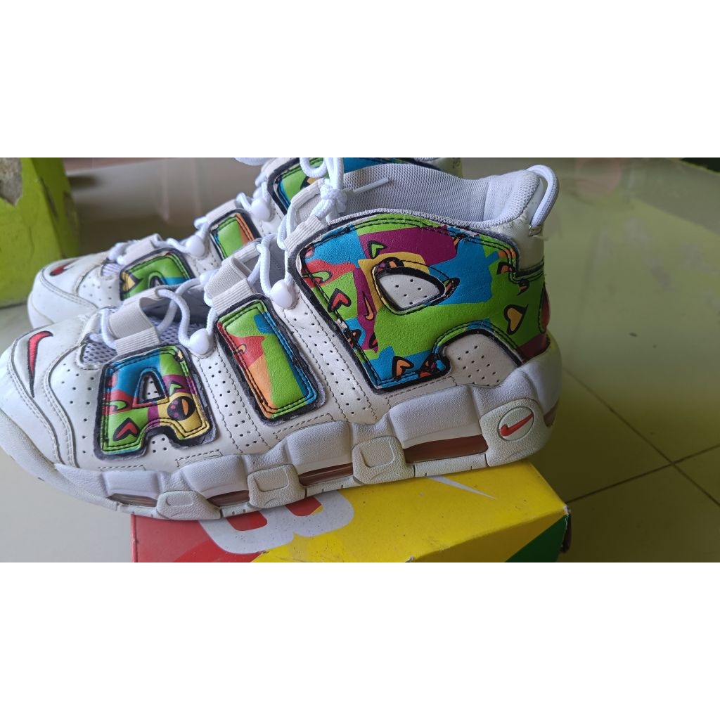 Sepatu Nike Air More Uptempo 'Peace, Love, Basketball second brand