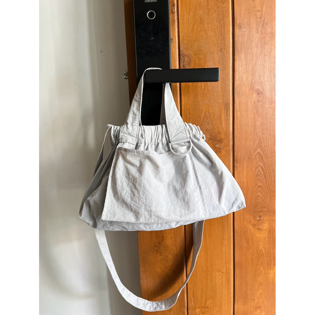 Preloved BTV Dumpling Bag XS