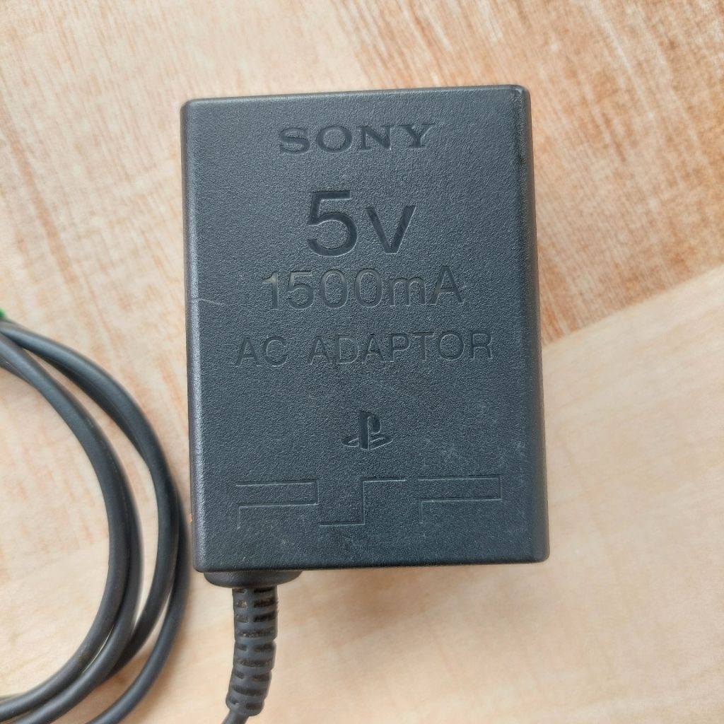 Sony PSP AC Adapter PSP-380 Original