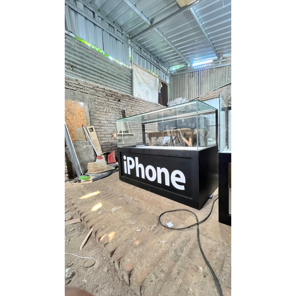 Etalase HP aksesories