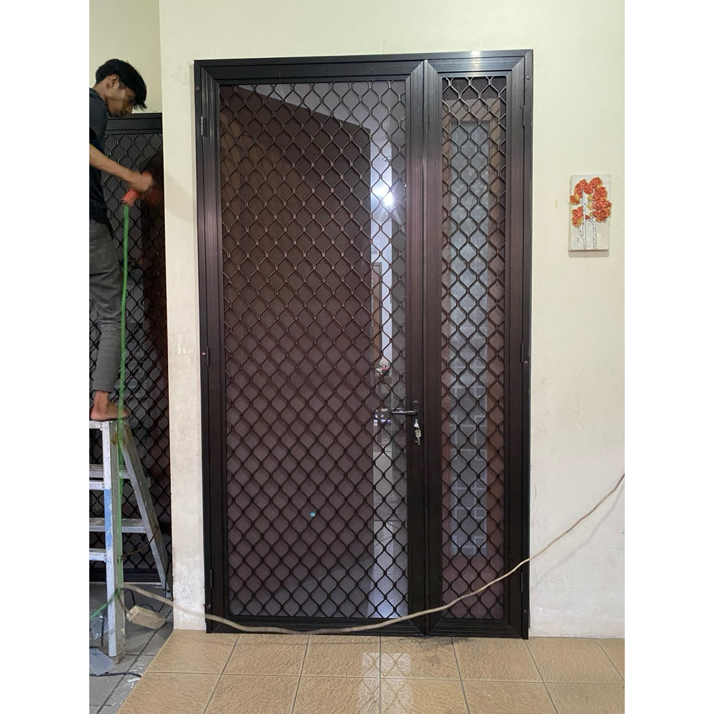 pintu expanda alumunium double