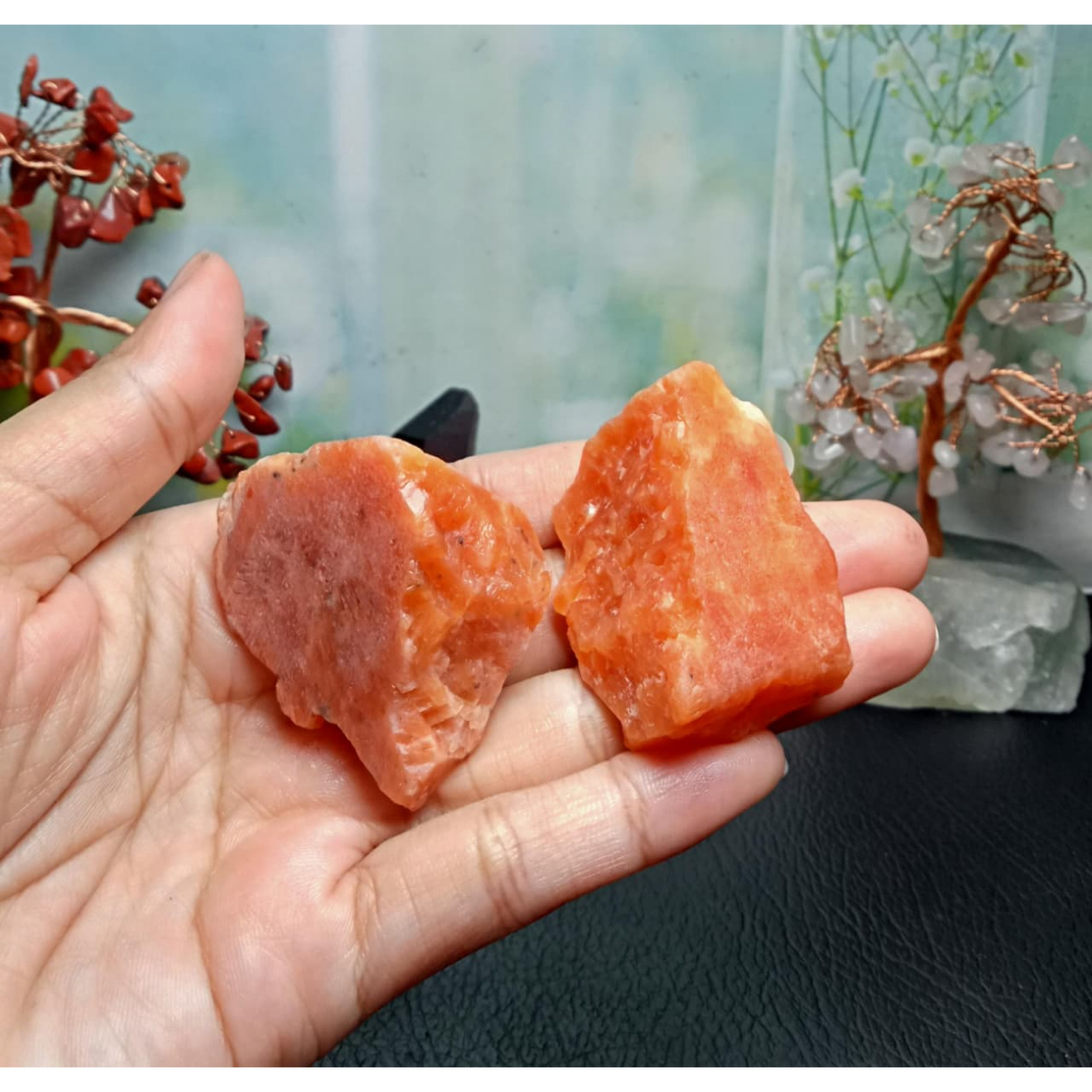 Batu Natural Bright Sunstone Rough (2)