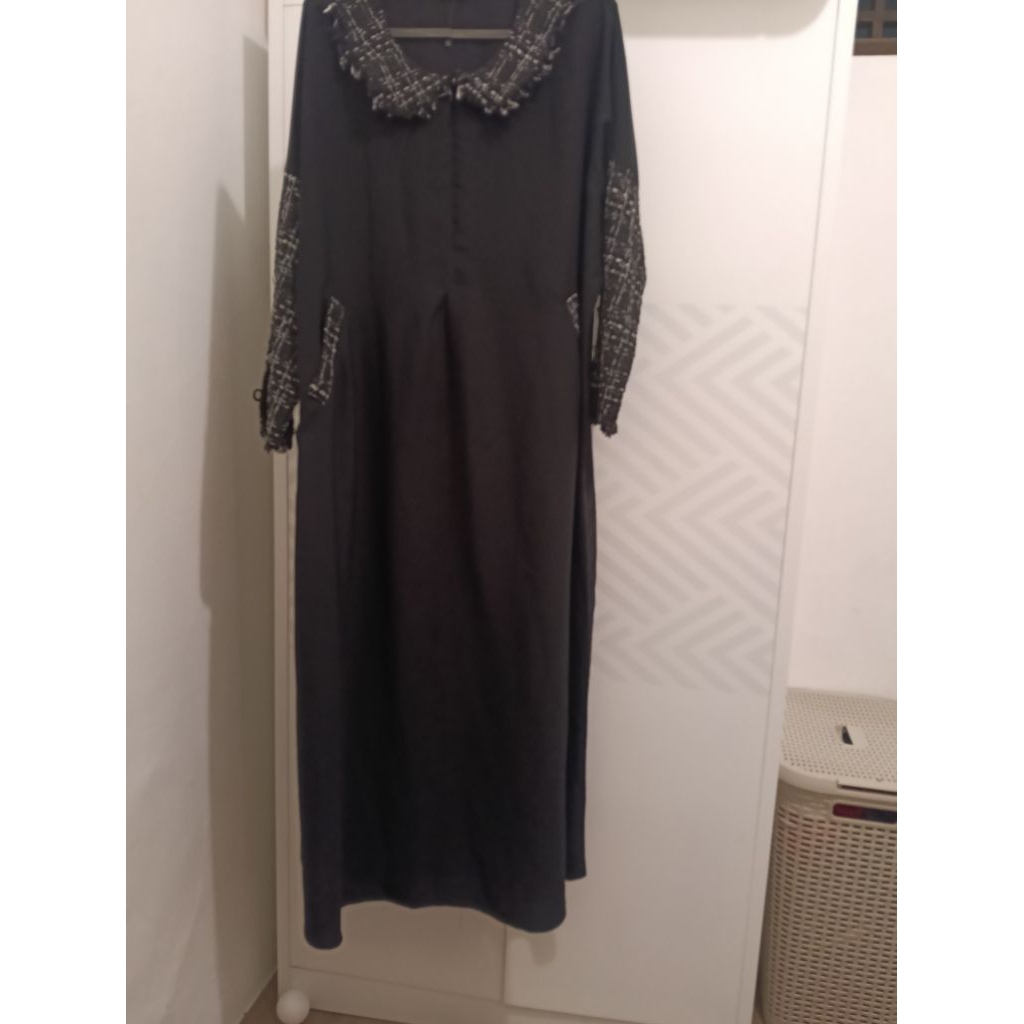 preloved by pietsie &muslimah basic