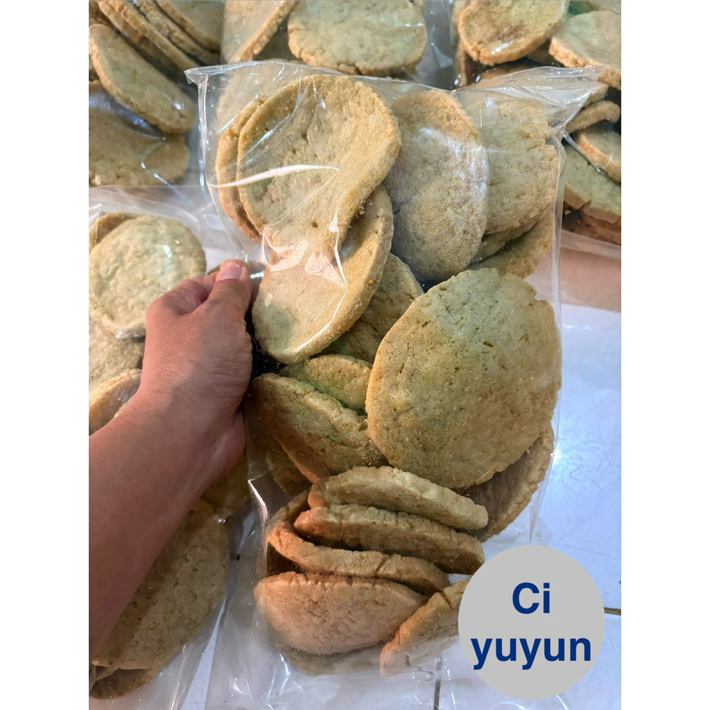 Kemplang kulit ikan ,Kemplang kulit tenggiri ,Kemplang ikan premium ,250  gram