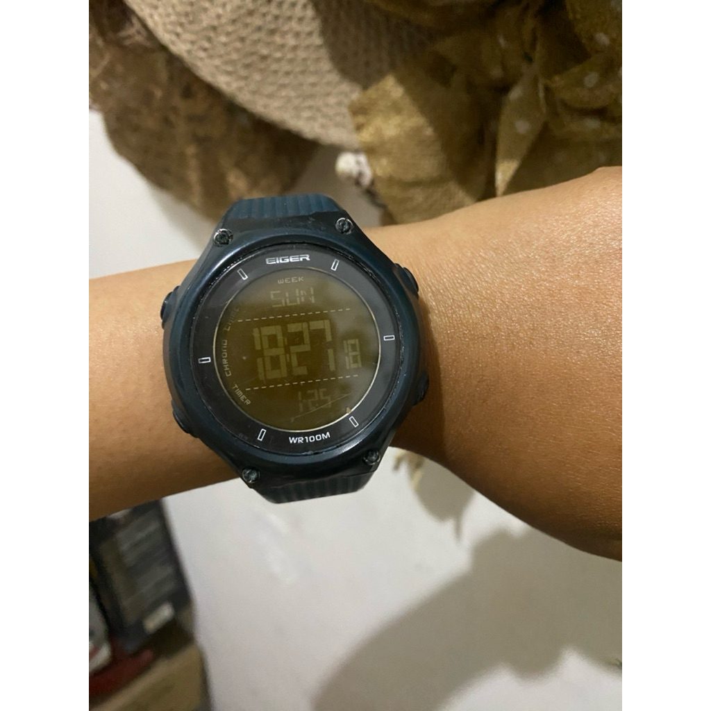 jam tangan eiger tousside