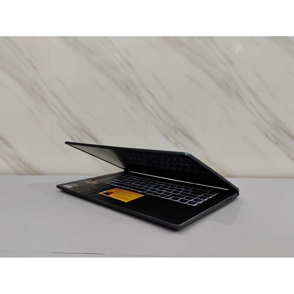 LAPTOP MSI MODERN 15 A5M SECOND SIAP PAKAI