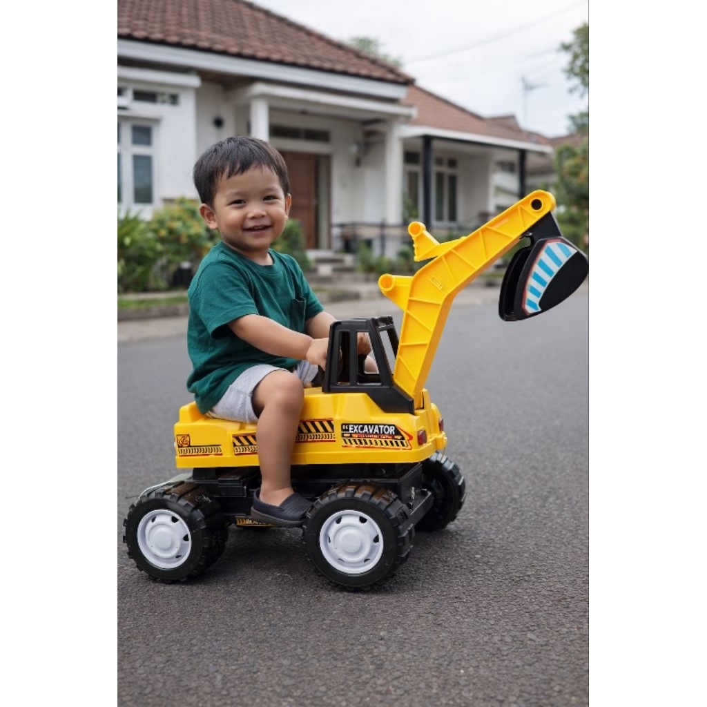 (BISA DI DUDUKI) MAINAN EXCAVATOR ST 2121 MOBIL KERUK BEGO BESAR