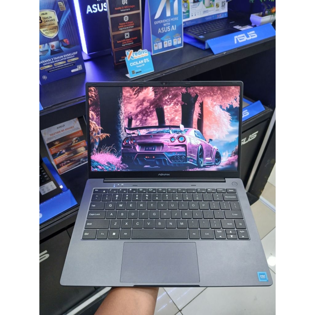 Laptop Advan T-Book ( Intel N100 | 4GB | 128GB | 14" HD | Windows 11 ) Second Fullset