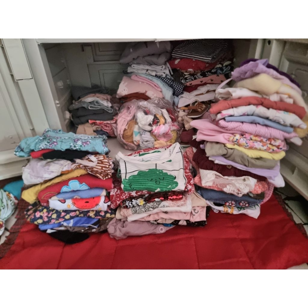 hibah pakaian anak perempuan