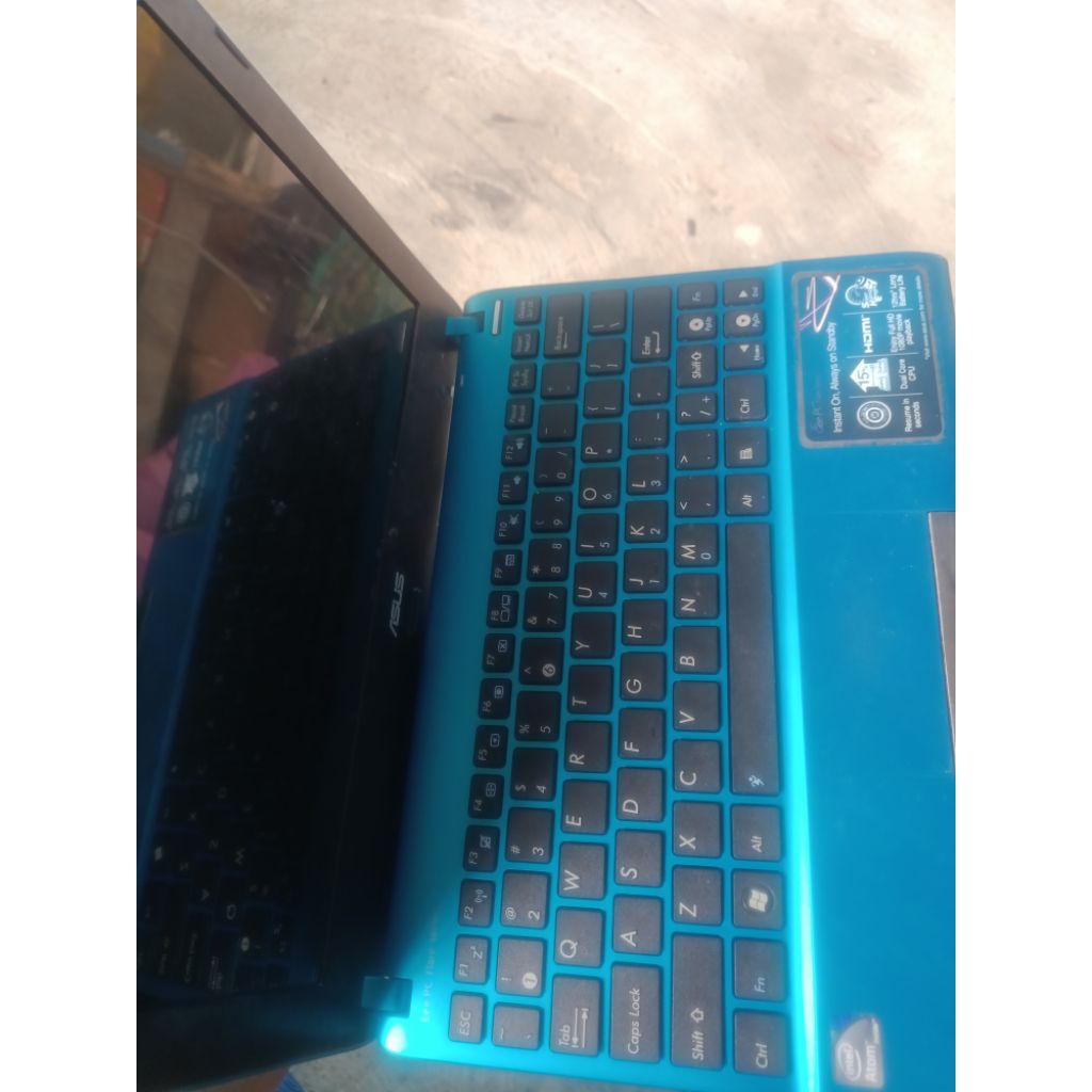 Notebook Asuz kondisi mati untuk bahan kanibal