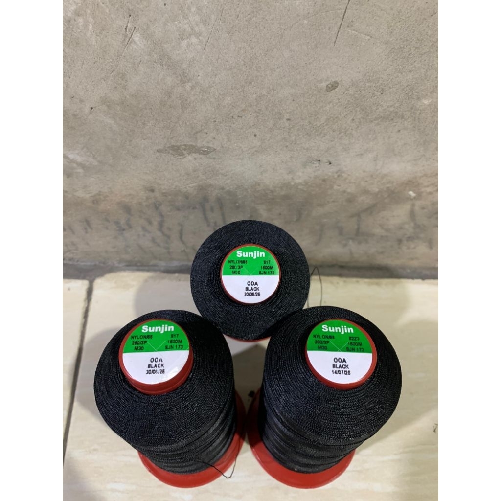 BENANG NYLON HITAM TKT30 280/3 SUNJIN 1500M