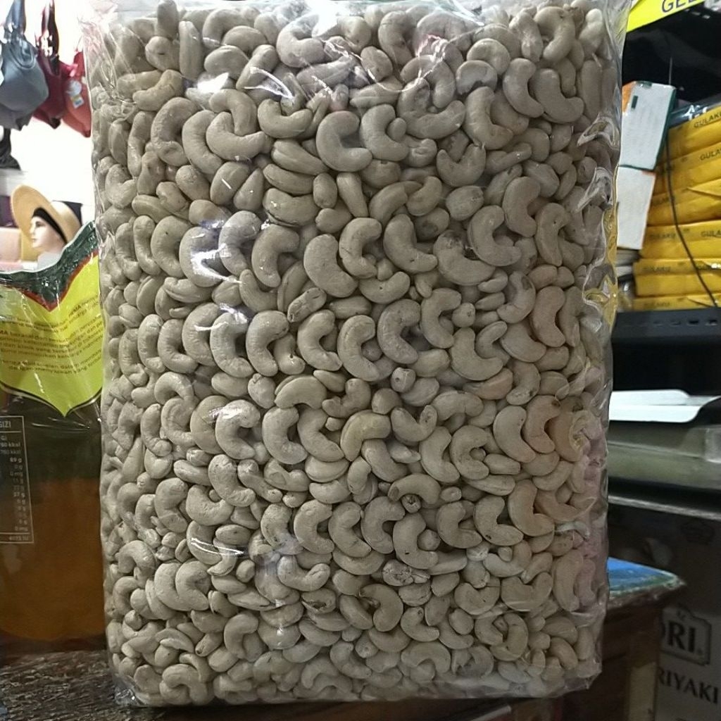 kacang Mede jumbo [ mede Kendari] mede Sulawesi utuh