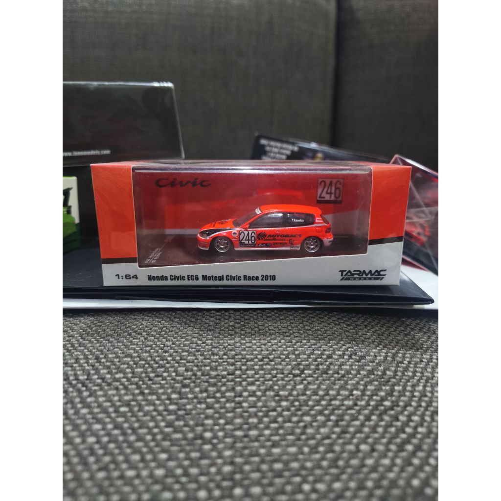 Tarmac Works Honda Civic EG6 Motegi Civic Race 2010 Autobacs Estilo
