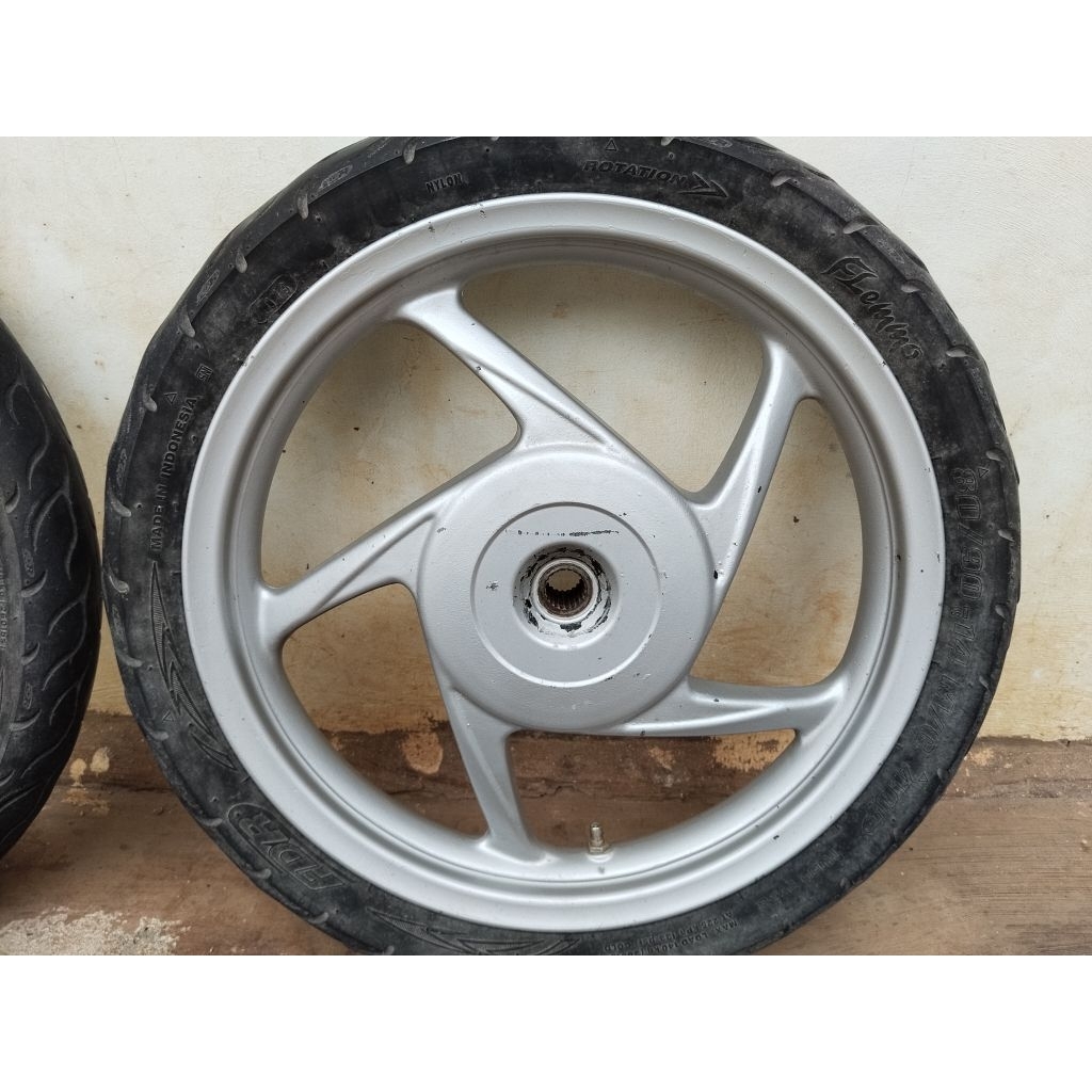 VELG BELAKANG BEAT KARBU 2012 ORIGINAL SECOND