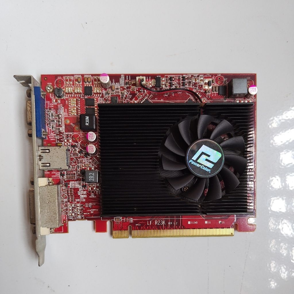 VGA AMD Radeon R7 200 Series 2GB 128BIT DDR3