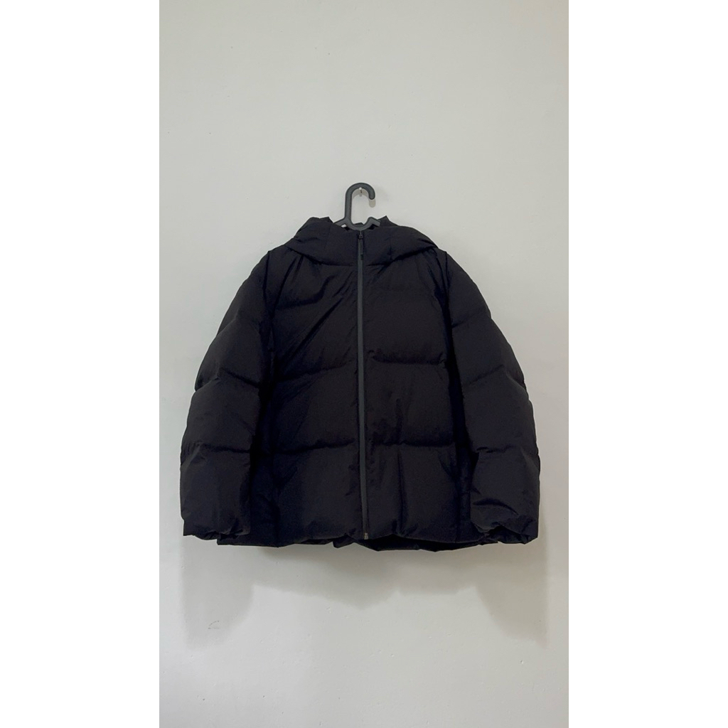 Jaket Parka Seamless Down Uniqlo Hitam XXL Wanita