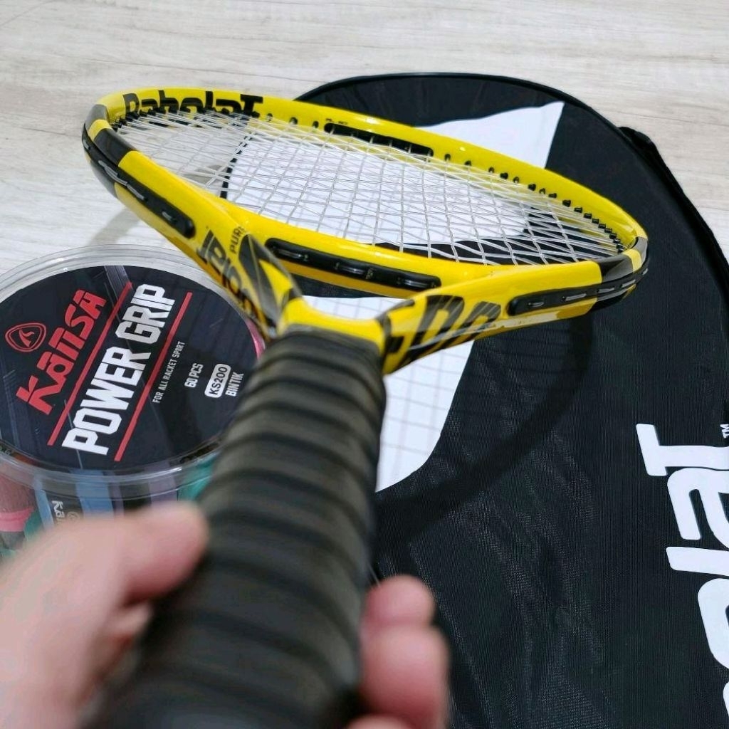 RAKET TENIS LAPANGAN PEMULA SIAP PAKAI FREE GRIP DAN SENAR