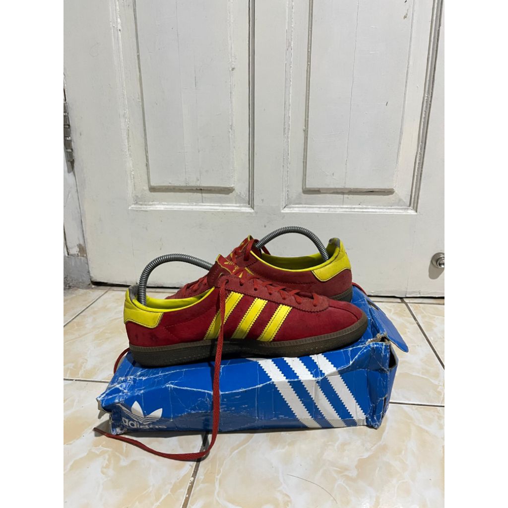 Adidas Athen Red