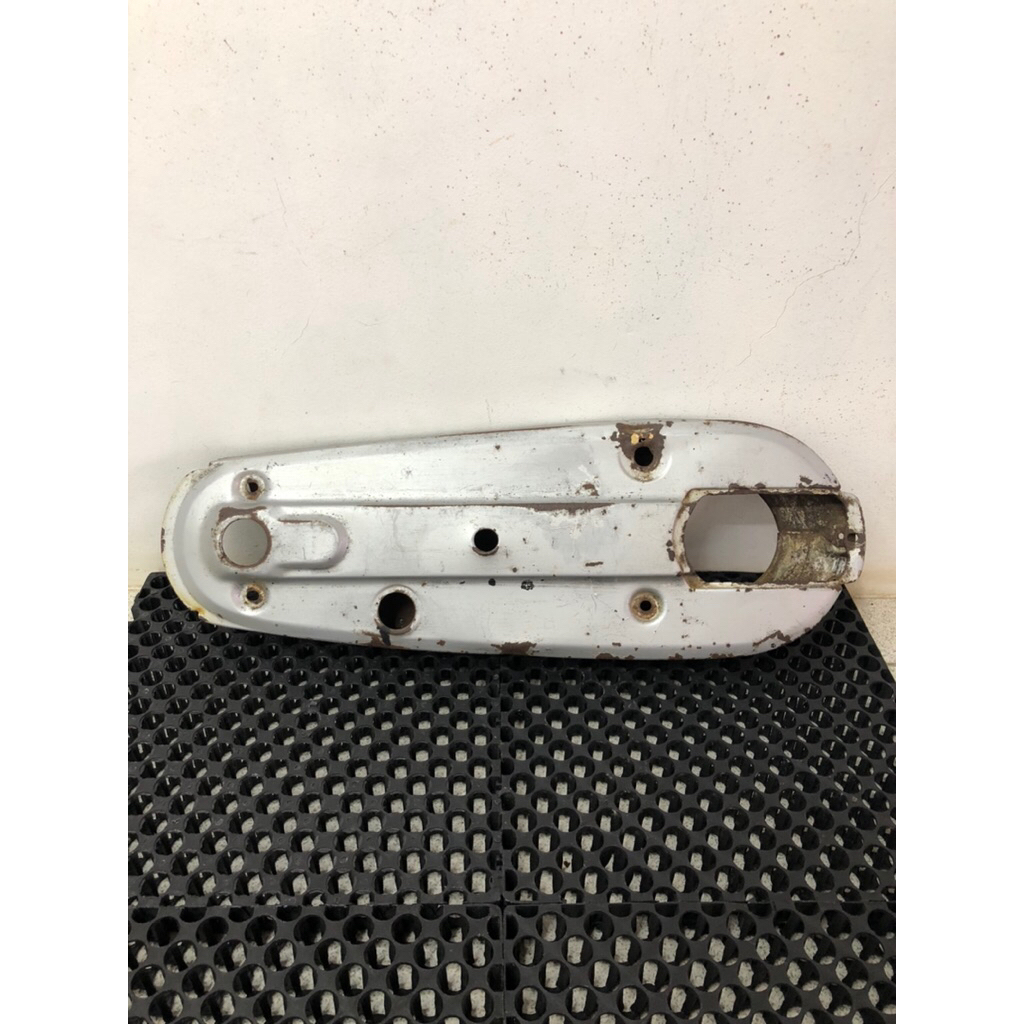 katengkas/tutup rantai suzuki rc80/rc100 original