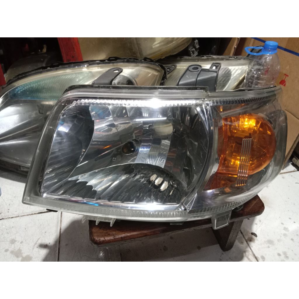 Headlamp Lampu Depan APV Original