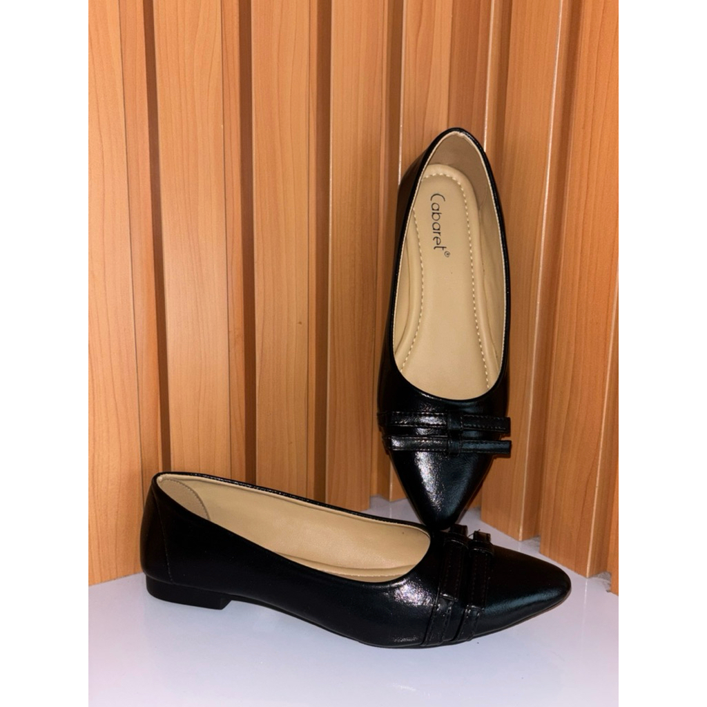 Flat shoes Cabaret HR