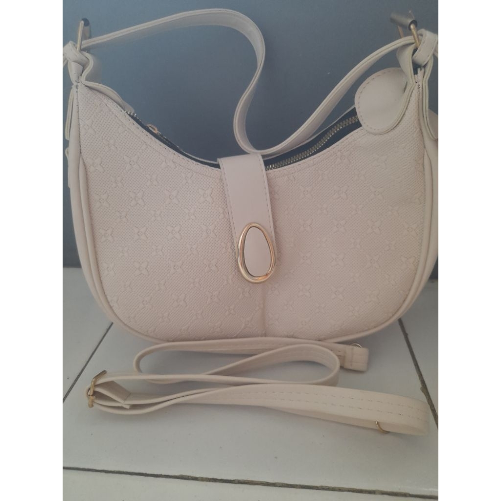 tas free minimal belanja 200.000