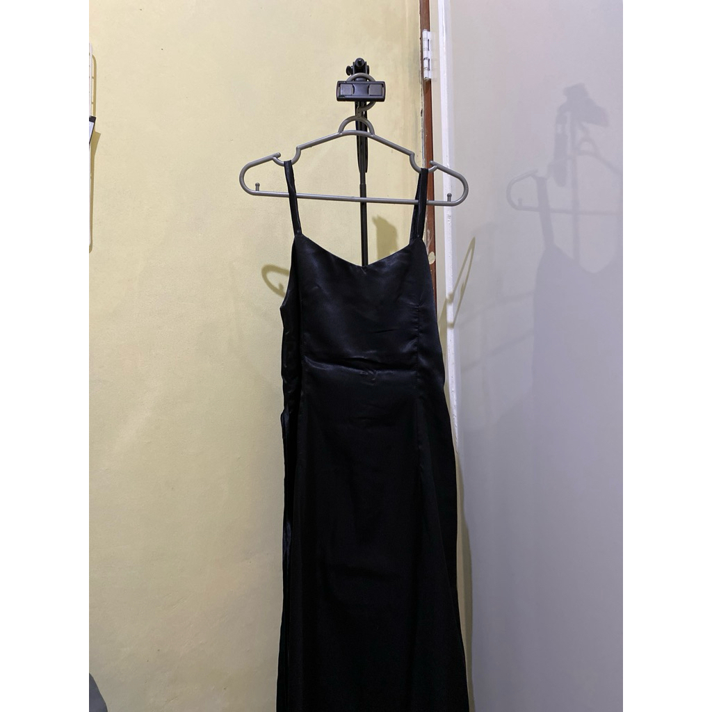 Preloved Dress Satin