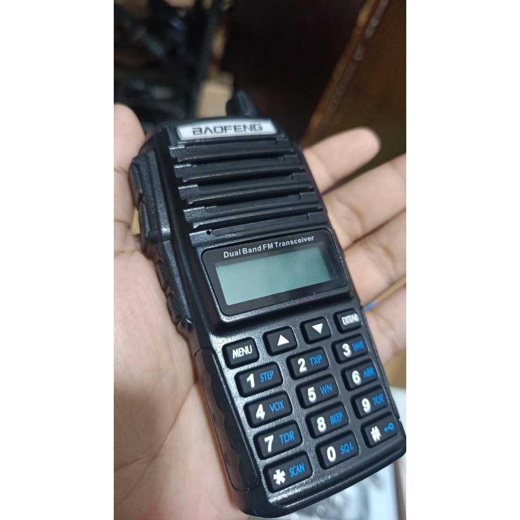 Ht Baofeng Uv82 Dual Band Kondisi Baru Original Versi 8 Watt Walkie Talkie Baofeng UV-82 Bentuk Mach