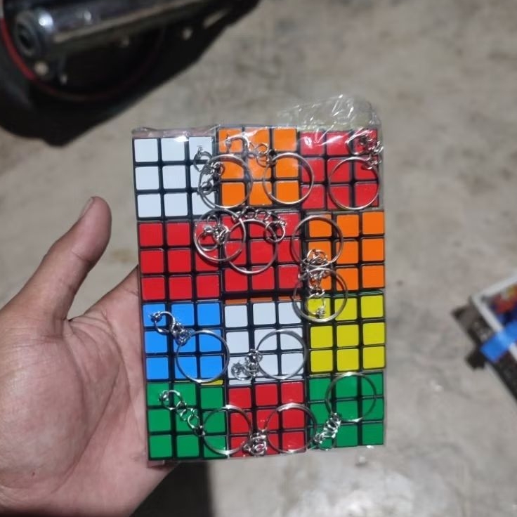 Gantungan Kunci Rubik Mini 3x3cm isi 12 PCS