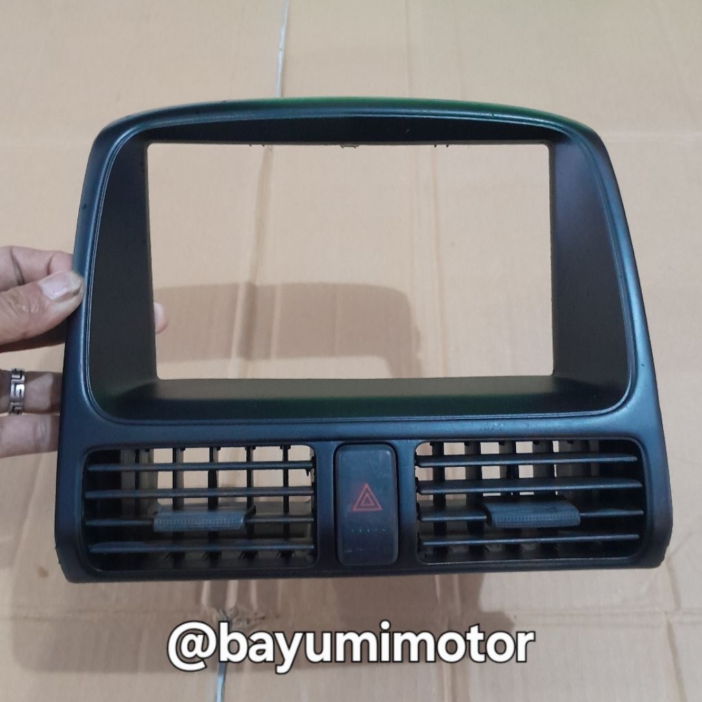ORIGINAL frame tape head unit kisi AC dashboard tengah CRV gen 2 2002-2006