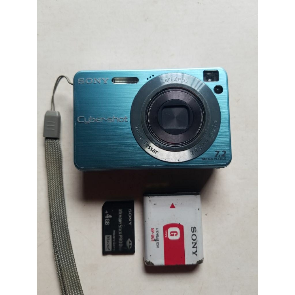 KAMERA DIGITAL SONY CYBER-SHOT DSC - W120