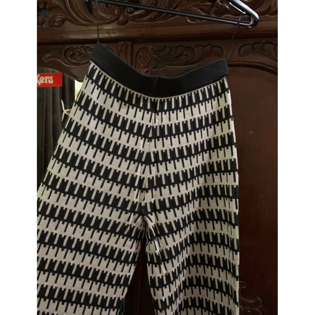 Preloved Et Cetera Knit Pants