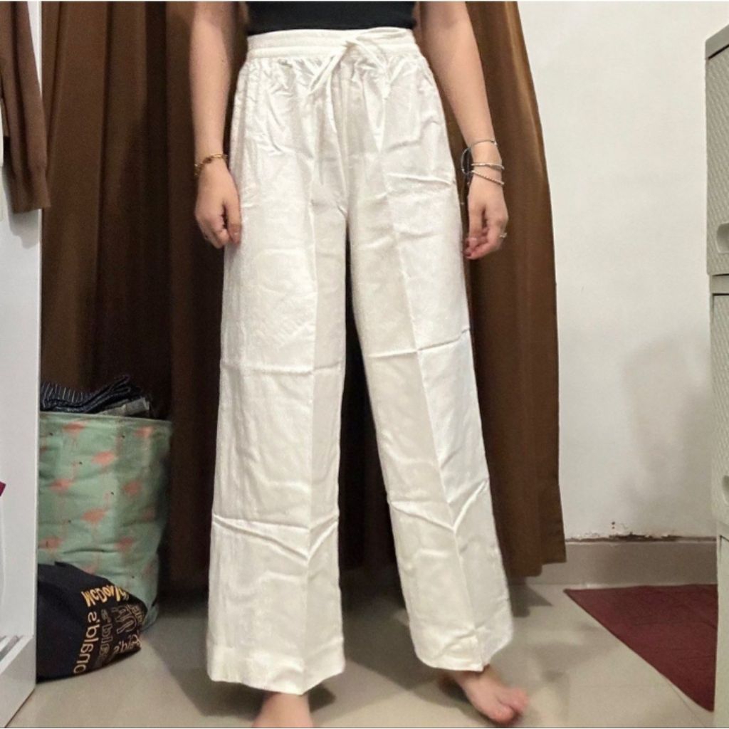 Celana kulot putih Colorbox