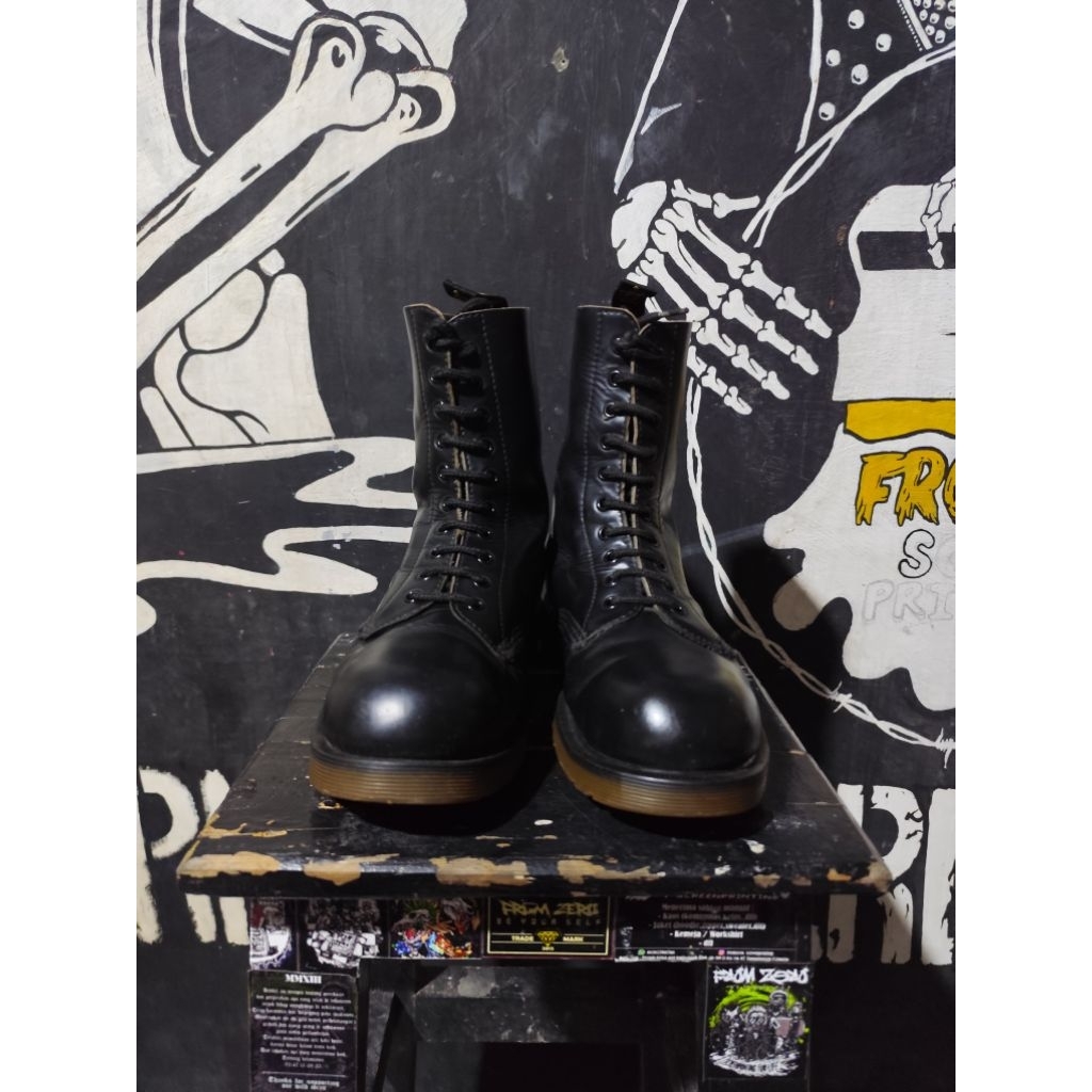 dr.martens 1919 steel toe vintage