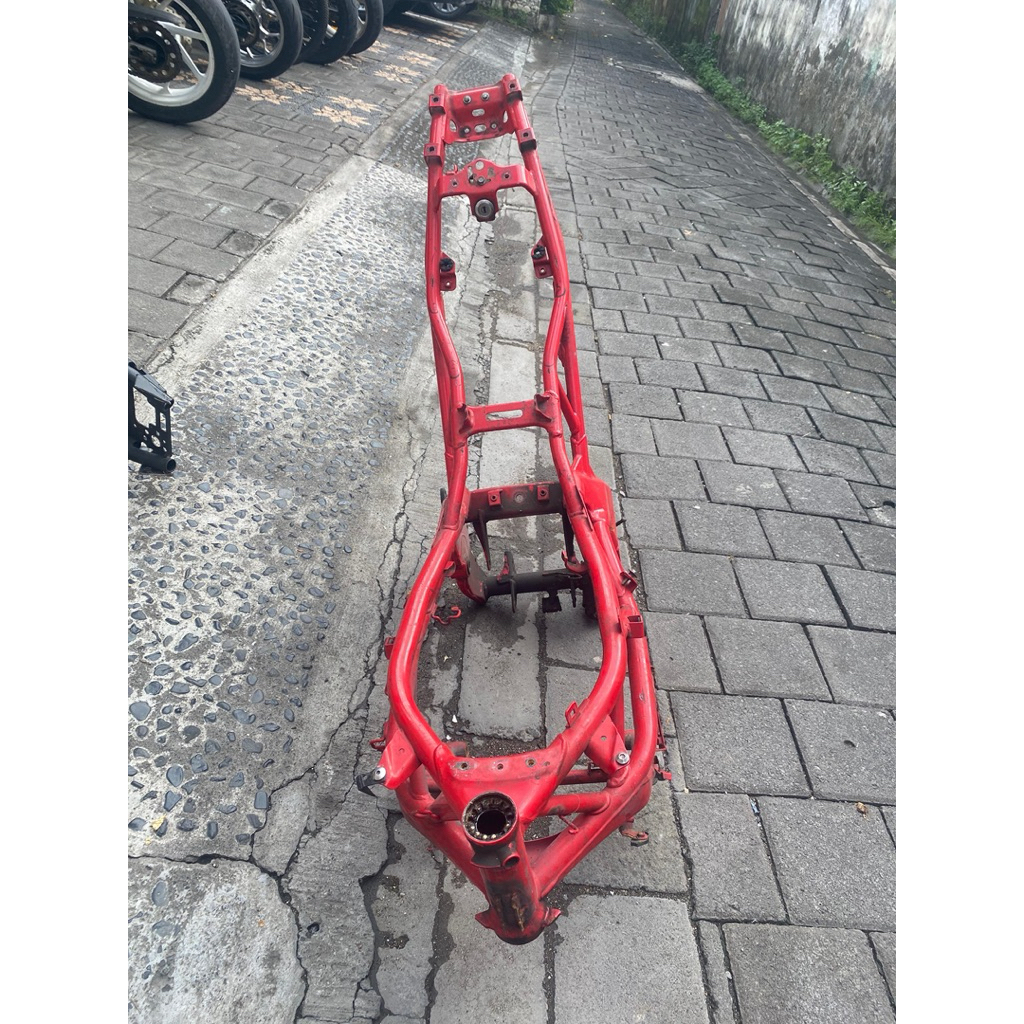 rangka cbr250rr