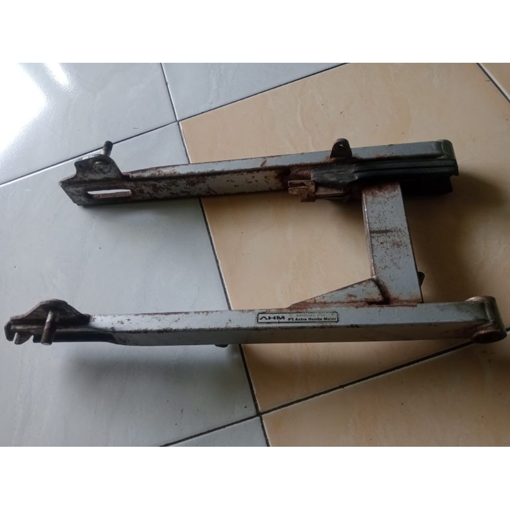 swing arm ori supra,supra x, suprafit old