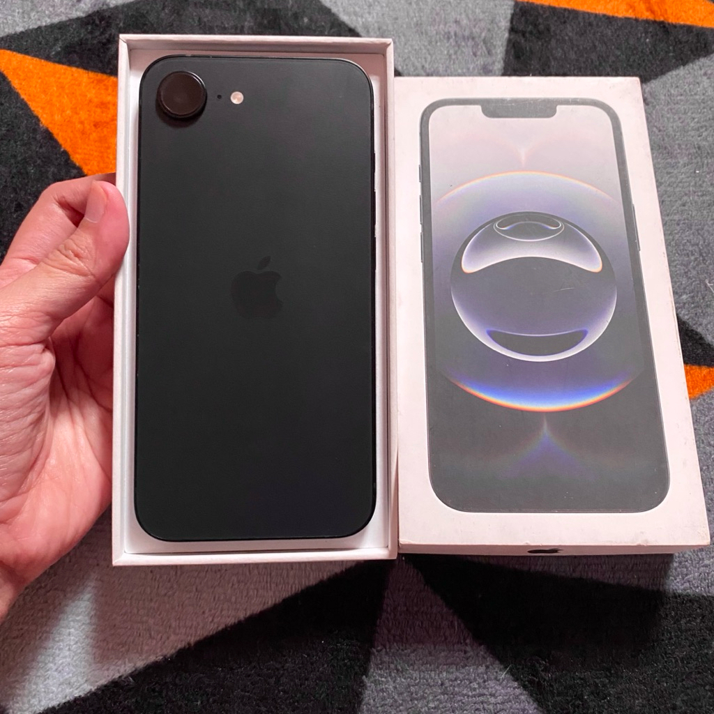 iPhone 16e Second iBox