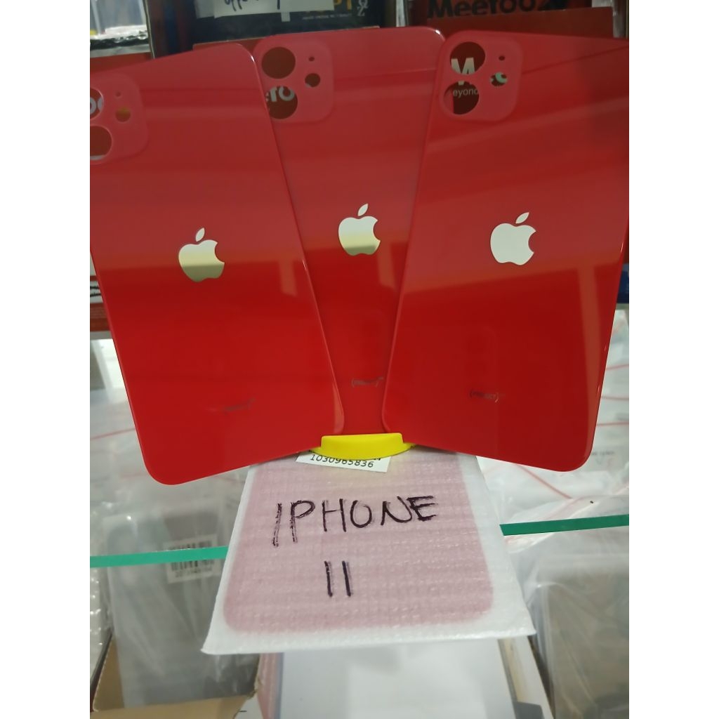 BACKDOOR IPHONE 11 RED