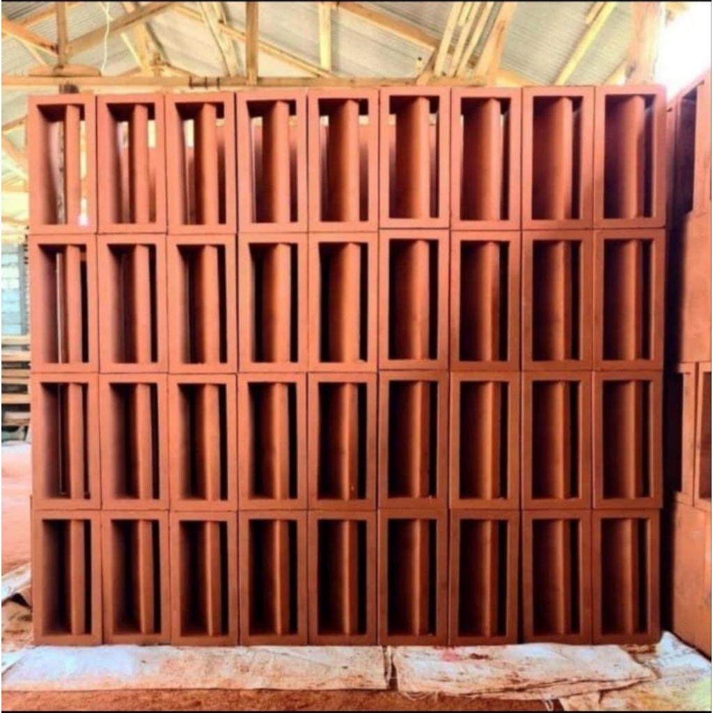 Roster beton [ roster type nako 15x30 [ roster minimalis [ ventilasi udara [ roster beton minimalis