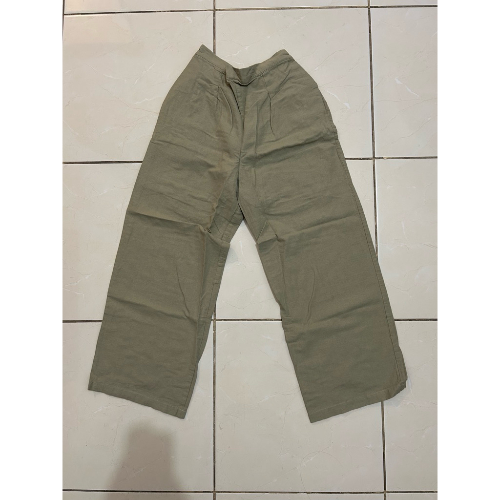 SAYA tales - sage  pants - preloved