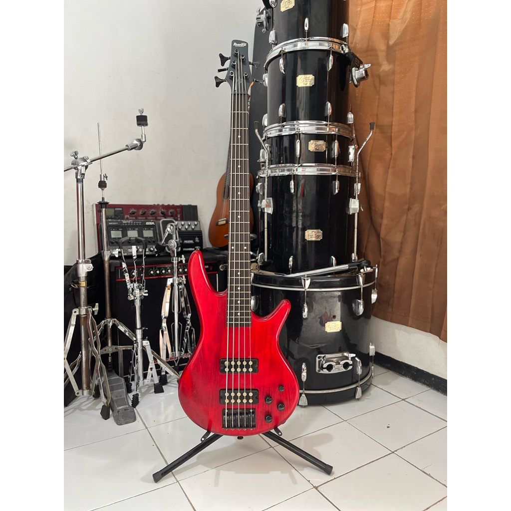 Bass Ibanez Gio 5 Strings Aktif‼️