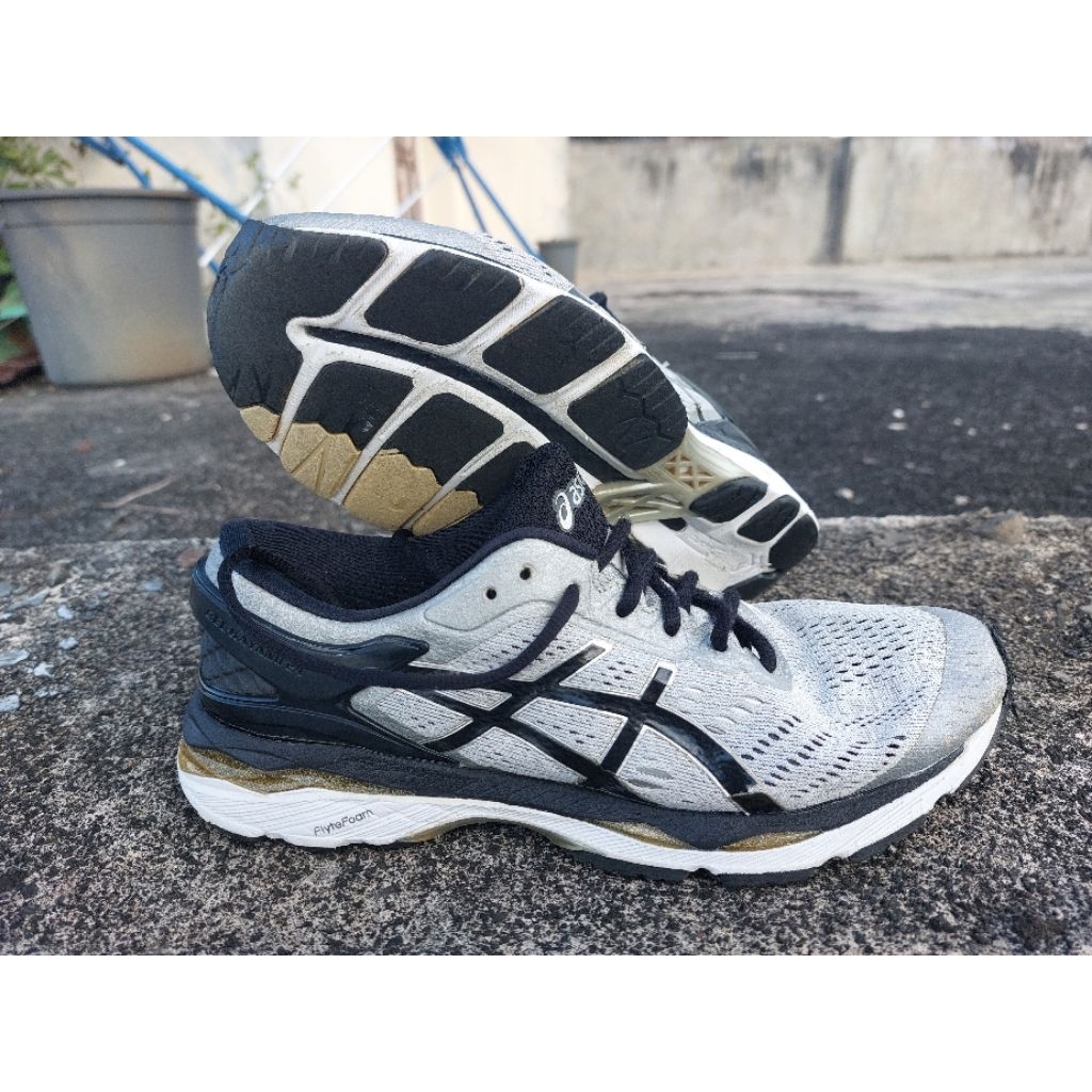 sepatu voli running asics gel second